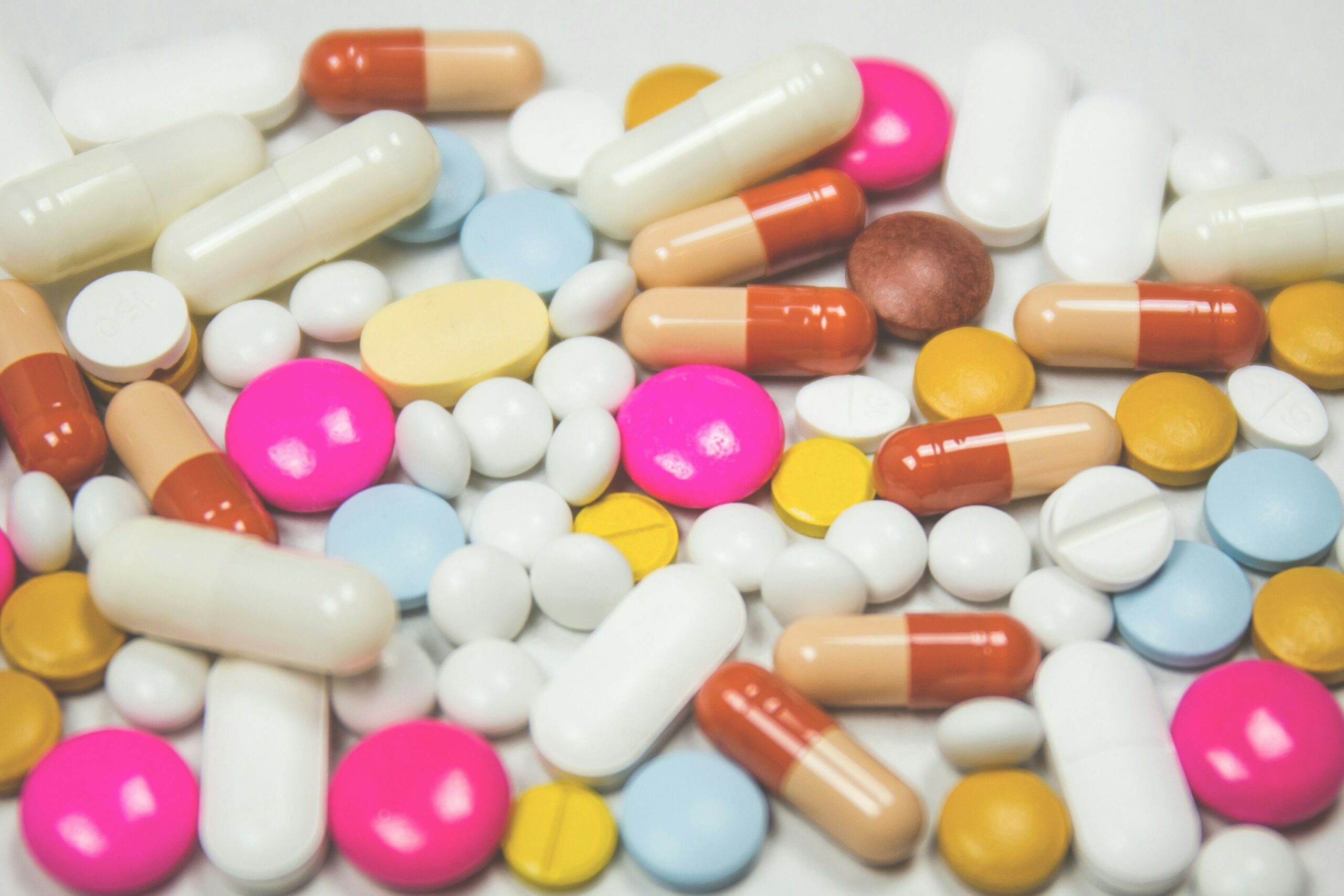 The trace minerals in Humic acid have negative biological reactions to certain medication and therefore require a cautious appraoch.