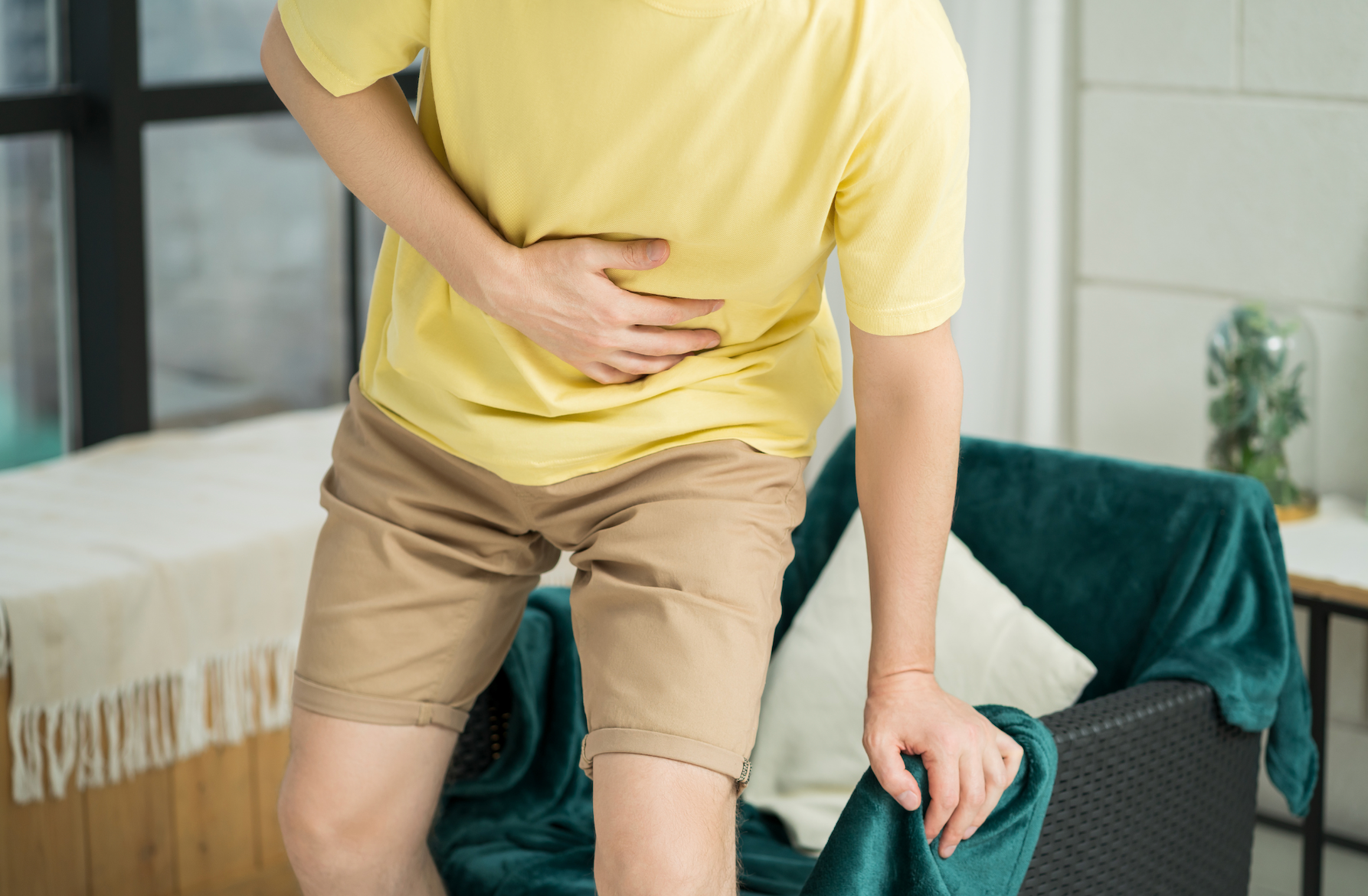 NAFLD can cause moderate stomach pain as the disease worsens, as well as exhaution. 