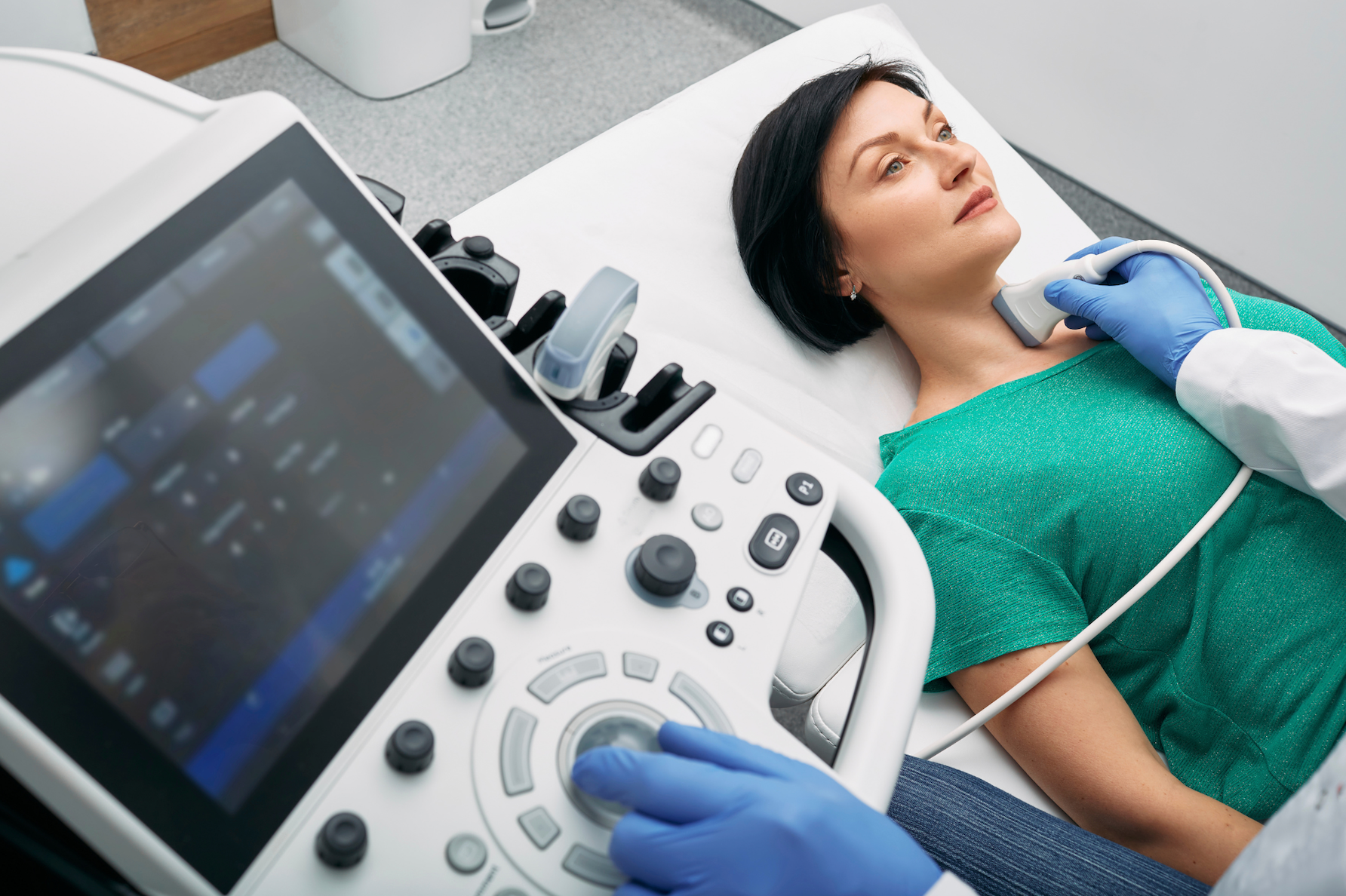 Imaging tests like a CT scan or X-rays can be used to determine the outcome of a thyroid problem.